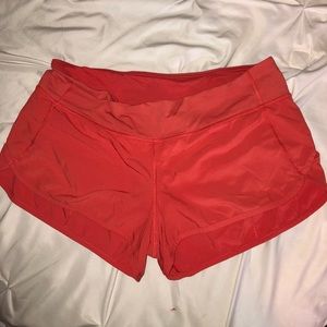 Lululemon Speed Up Short 2.5” (Low Rise)